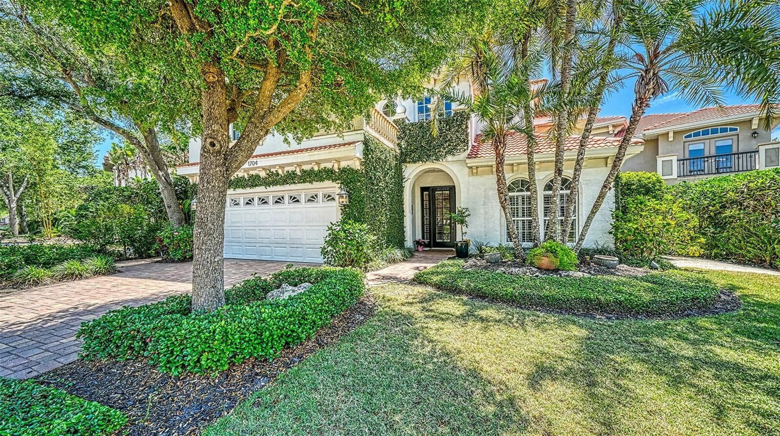 Property Photo:  1704 Fortuna Street  FL 34239 