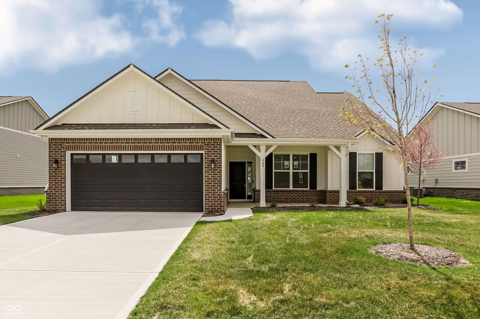 Property Photo: 489 Grenada Knoll IN 46074