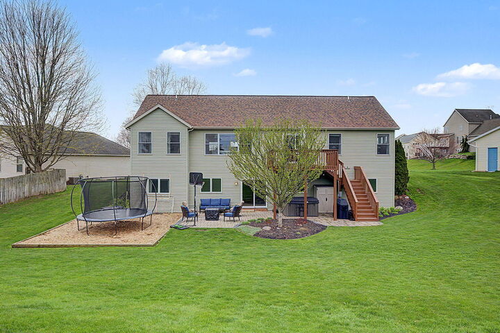 Property Photo:  7768 Berrybrook Court SE  MI 49315 