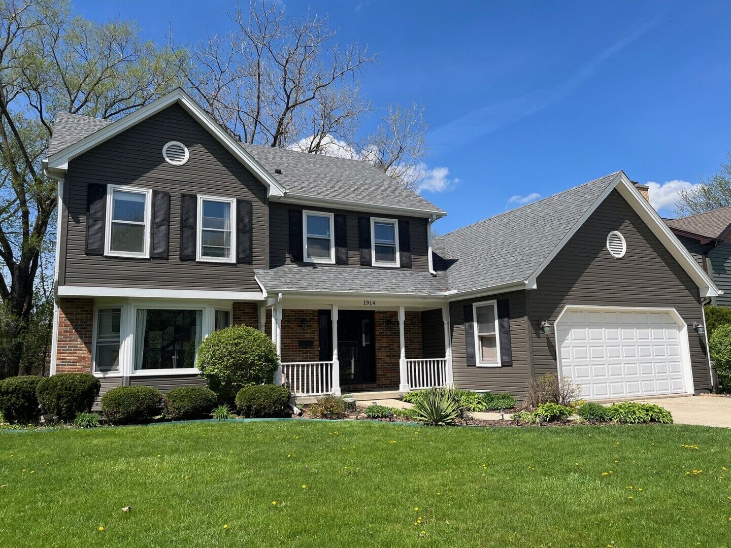 Property Photo:  1914 Howard Street  IL 60187 