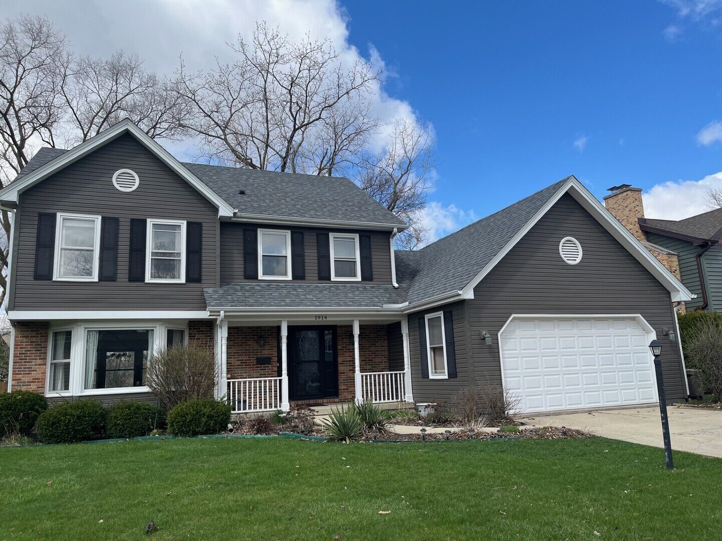 Property Photo:  1914 Howard Street  IL 60187 