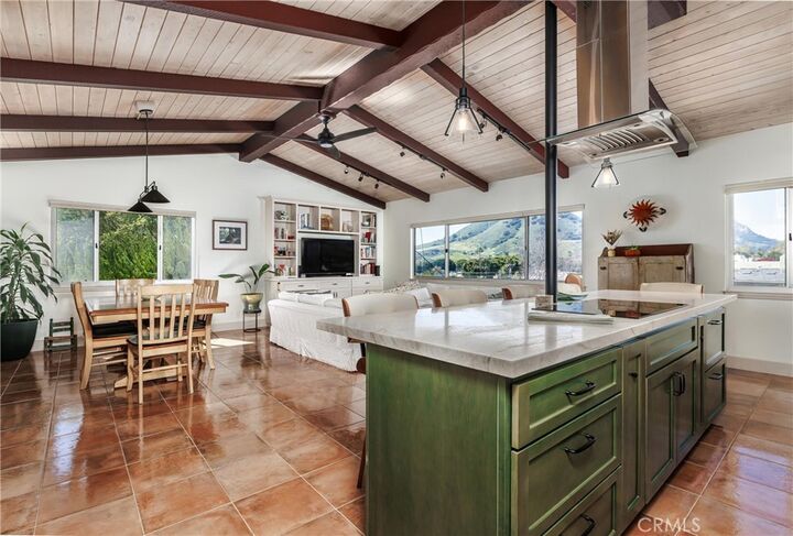 Property Photo:  1415 Morro Street 9  CA 93401 