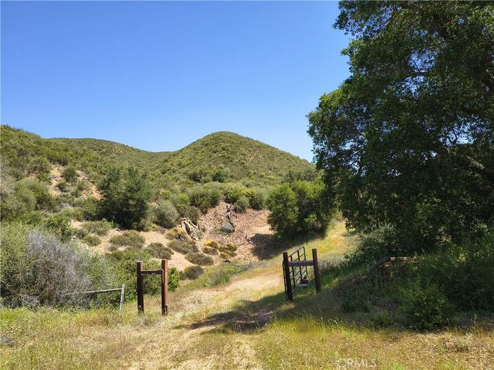 Property Photo:  0 Seven Oaks  CA 93453 
