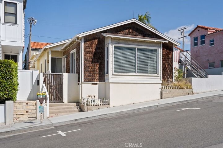 Property Photo:  123 Longfellow  CA 90254 