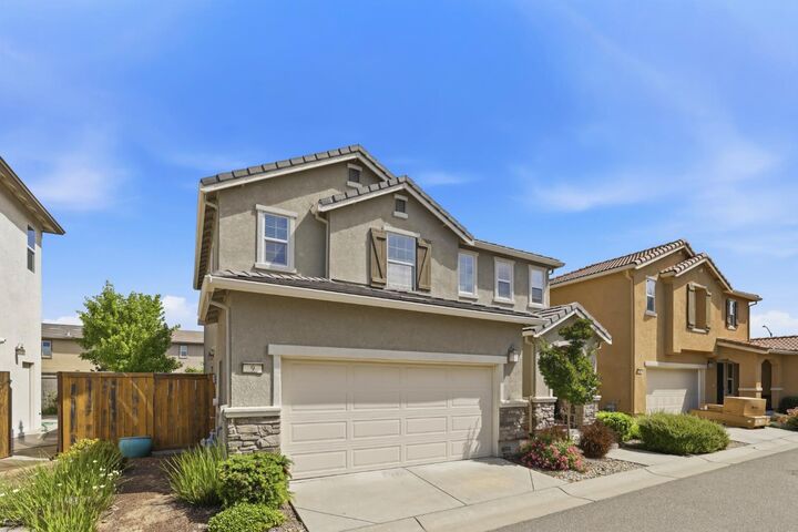 Property Photo: 9 Sea Hawk Place CA 95835