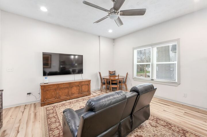 Property Photo:  209 Hatton St  TN 38301 