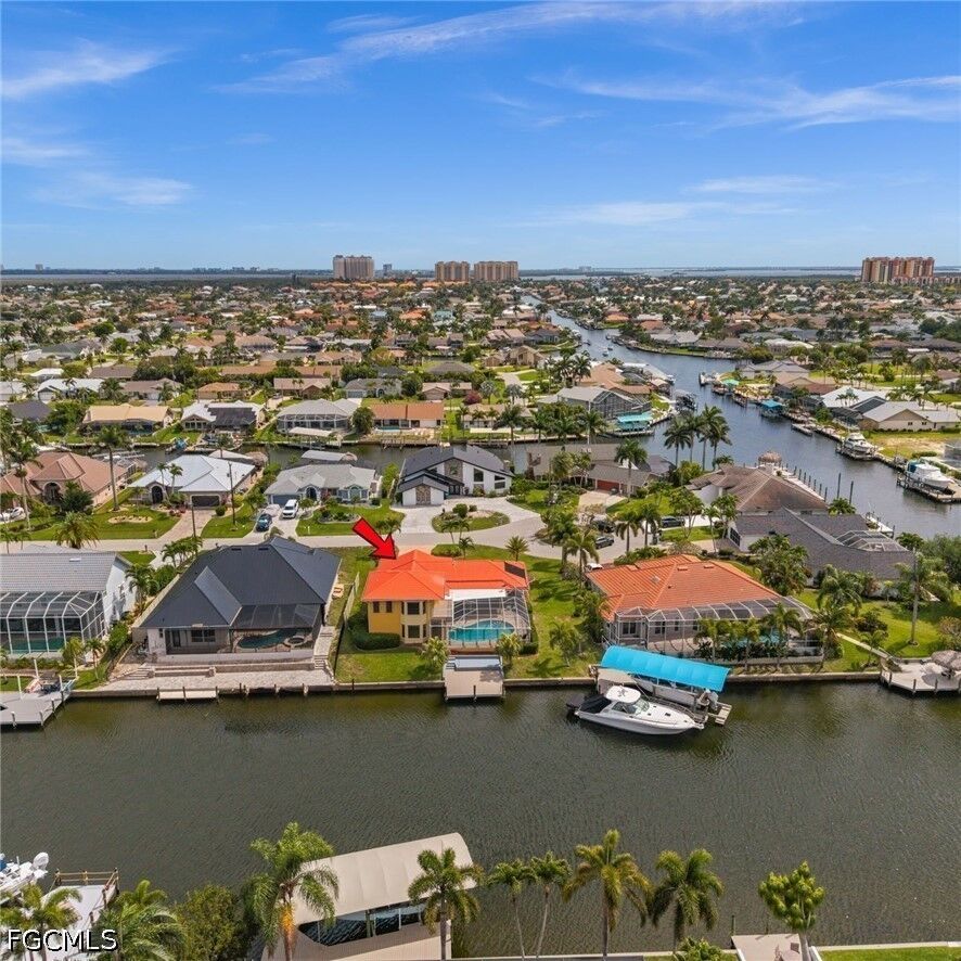 Property Photo:  1223 SW 51st Street  FL 33914 