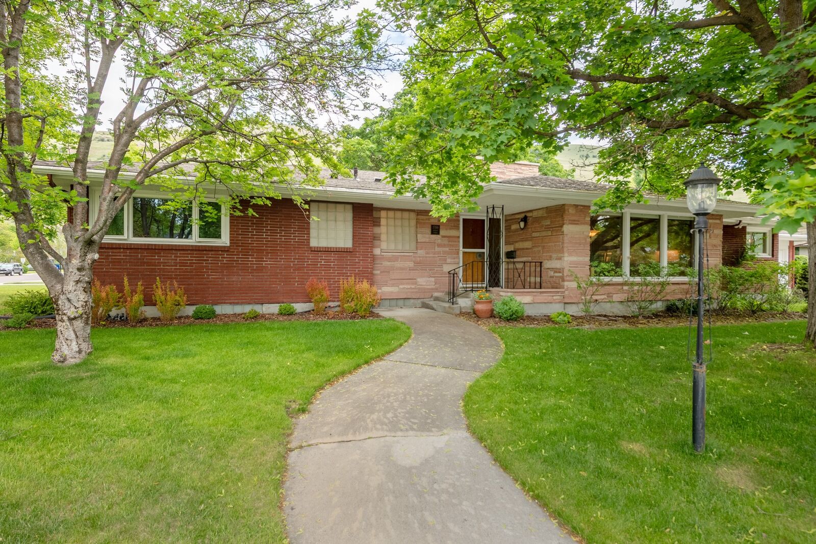 Property Photo:  1700 Arthur Avenue  MT 59801 