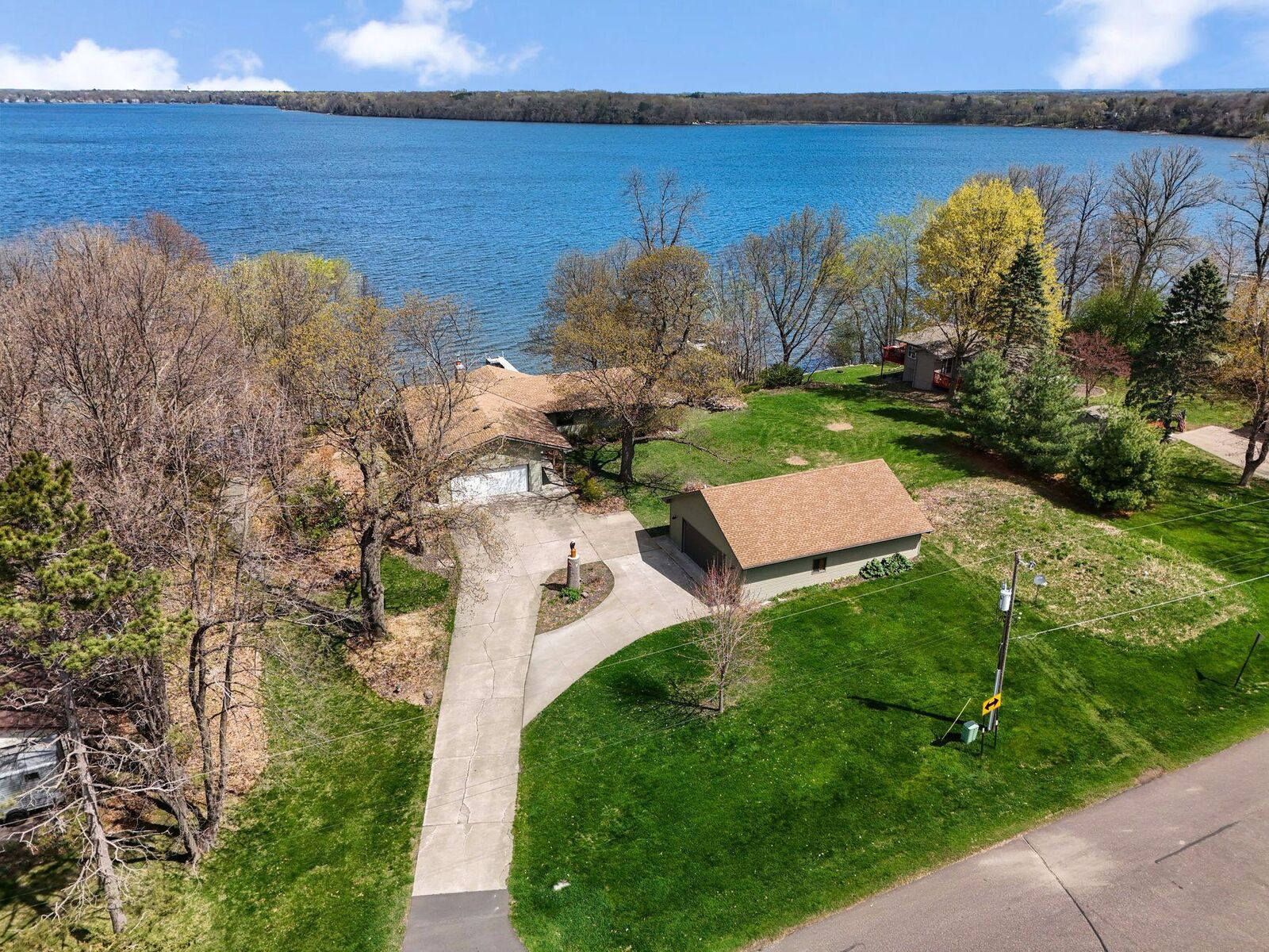 Property Photo:  10400 Kismet Isle  MN 55013 