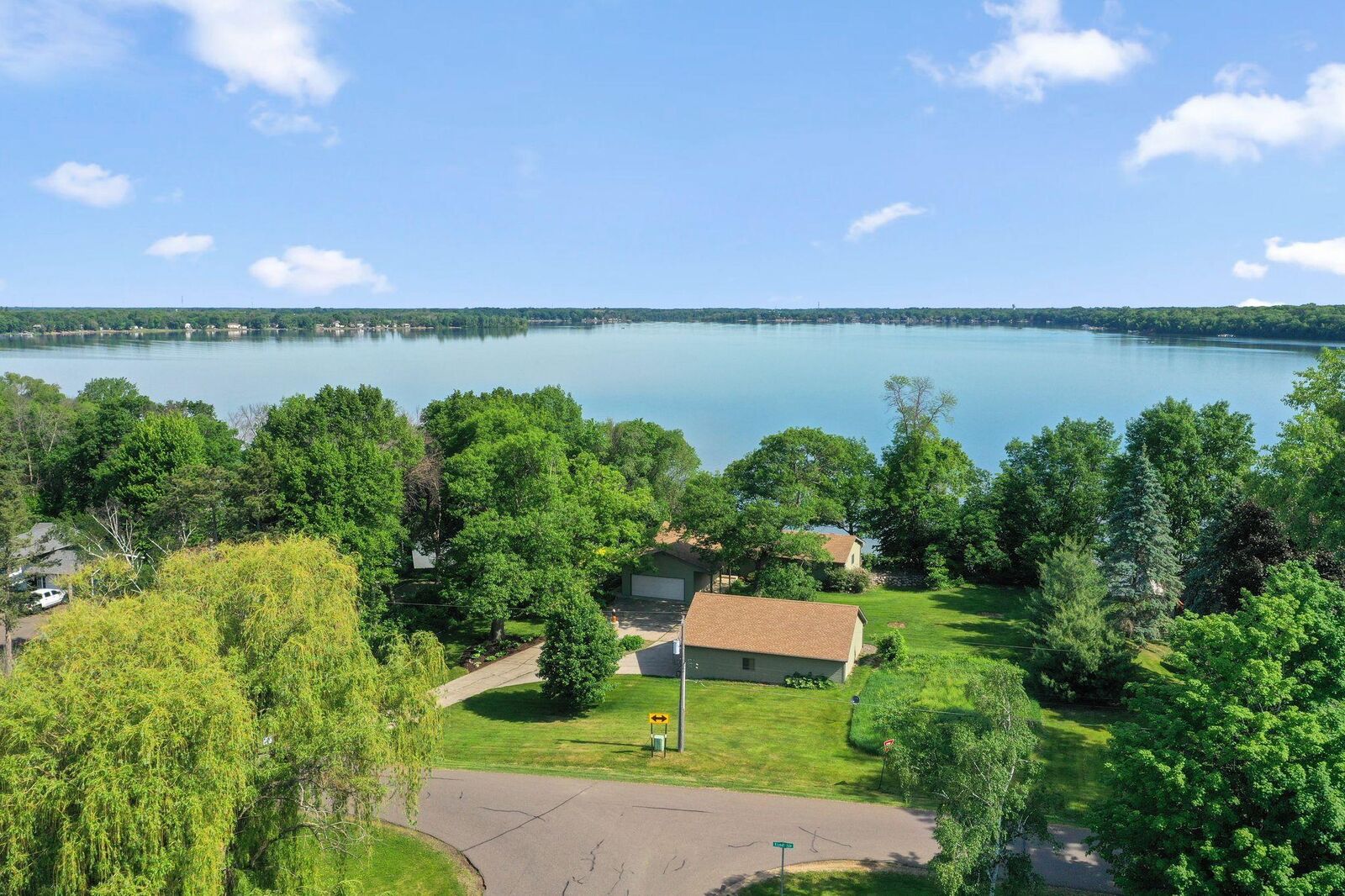 Property Photo:  10400 Kismet Isle  MN 55013 