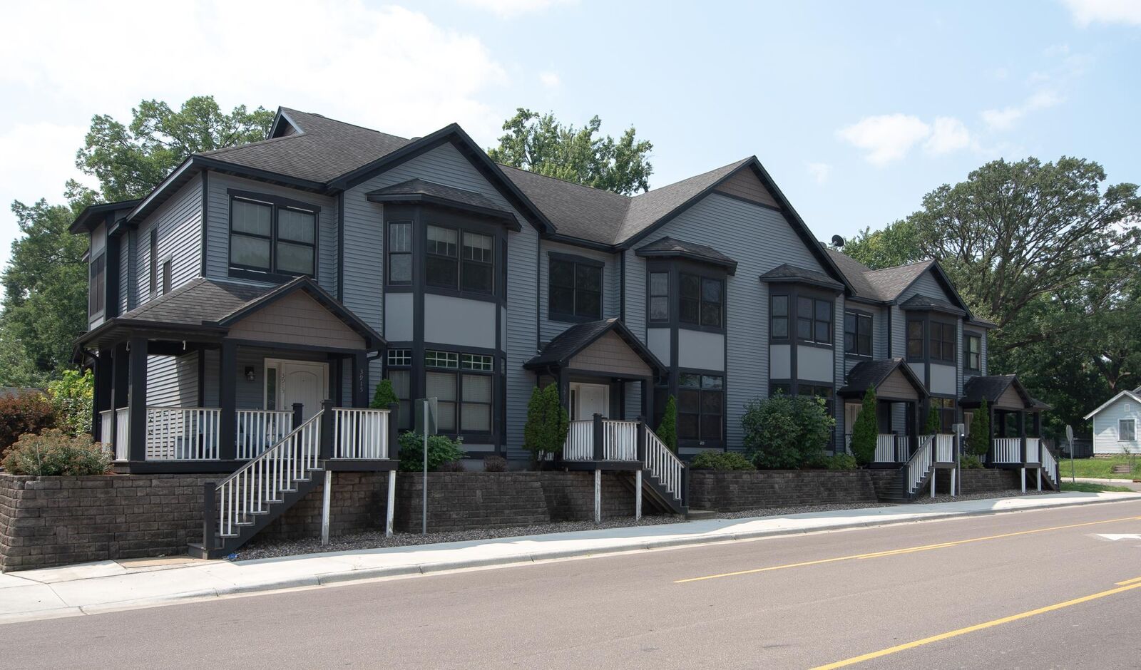 Property Photo: 3919 36th Avenue N MN 55422