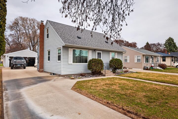 Property Photo: 1633 10th Avenue S ND 58103