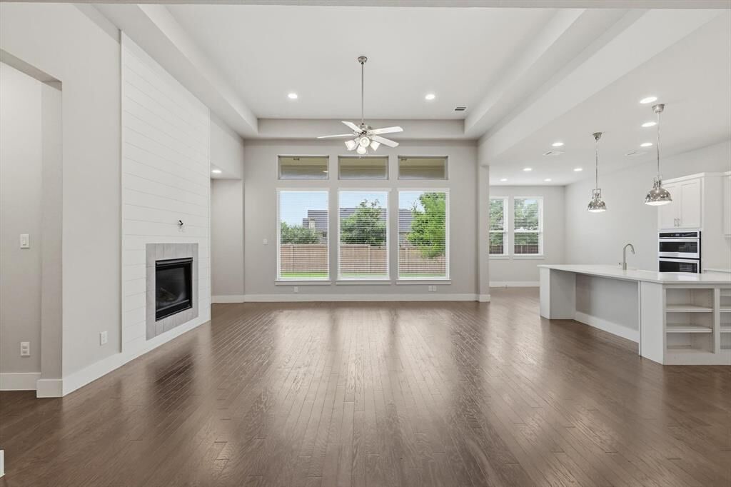 Property Photo:  601 Bosque River Drive  TX 75071 