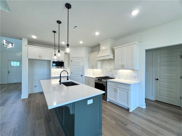 Property Photo: 2902 SW Little Elm Loop AR 72713