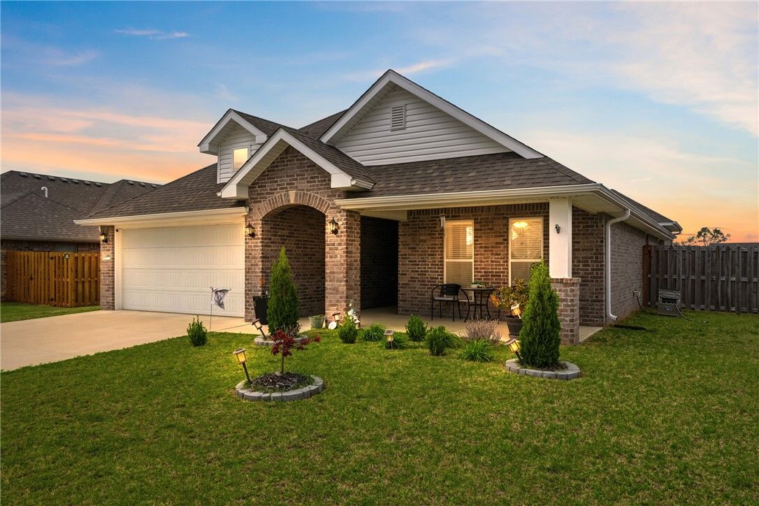 Property Photo:  2408 England Lane  AR 72751 