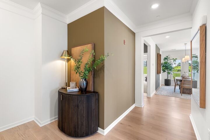 Property Photo:  5 Peters Farm Way 307  MA 01581 