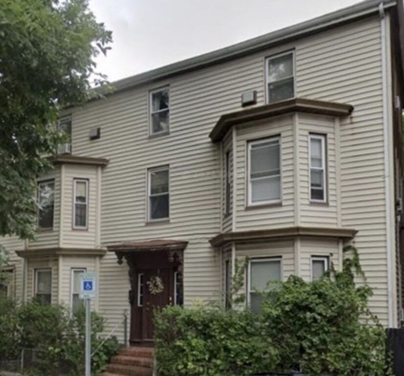 Property Photo:  251 Broadway 1  MA 02139 