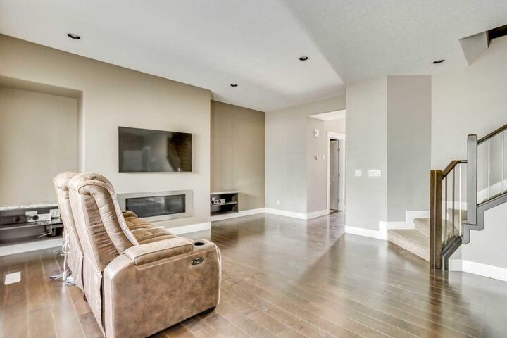 Property Photo: 208 Sparrow Hawk Drive 5 AB T9K 0Y8