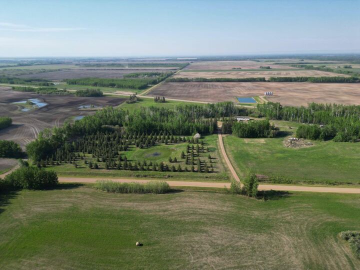 Property Photo: 12072 Twp Rd 1072 AB T0H 2H0