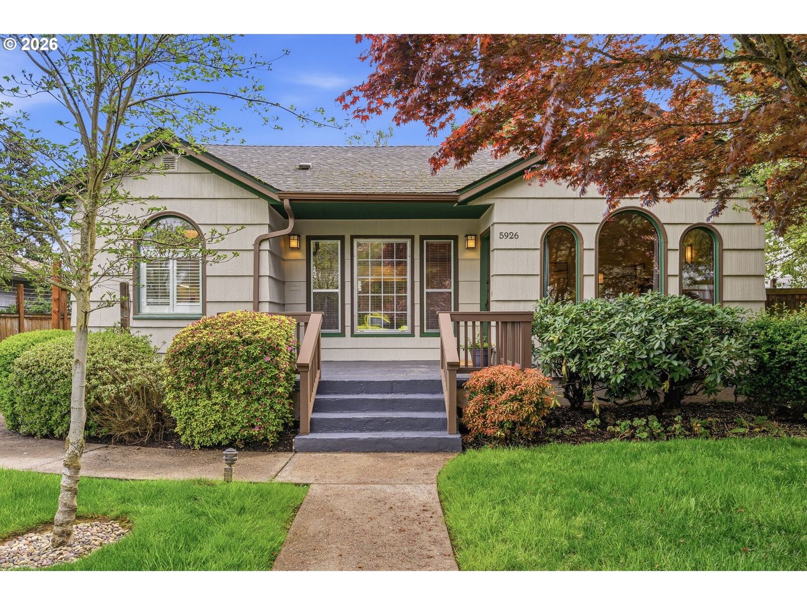 Property Photo:  5926 NE 24th Ave  OR 97211 