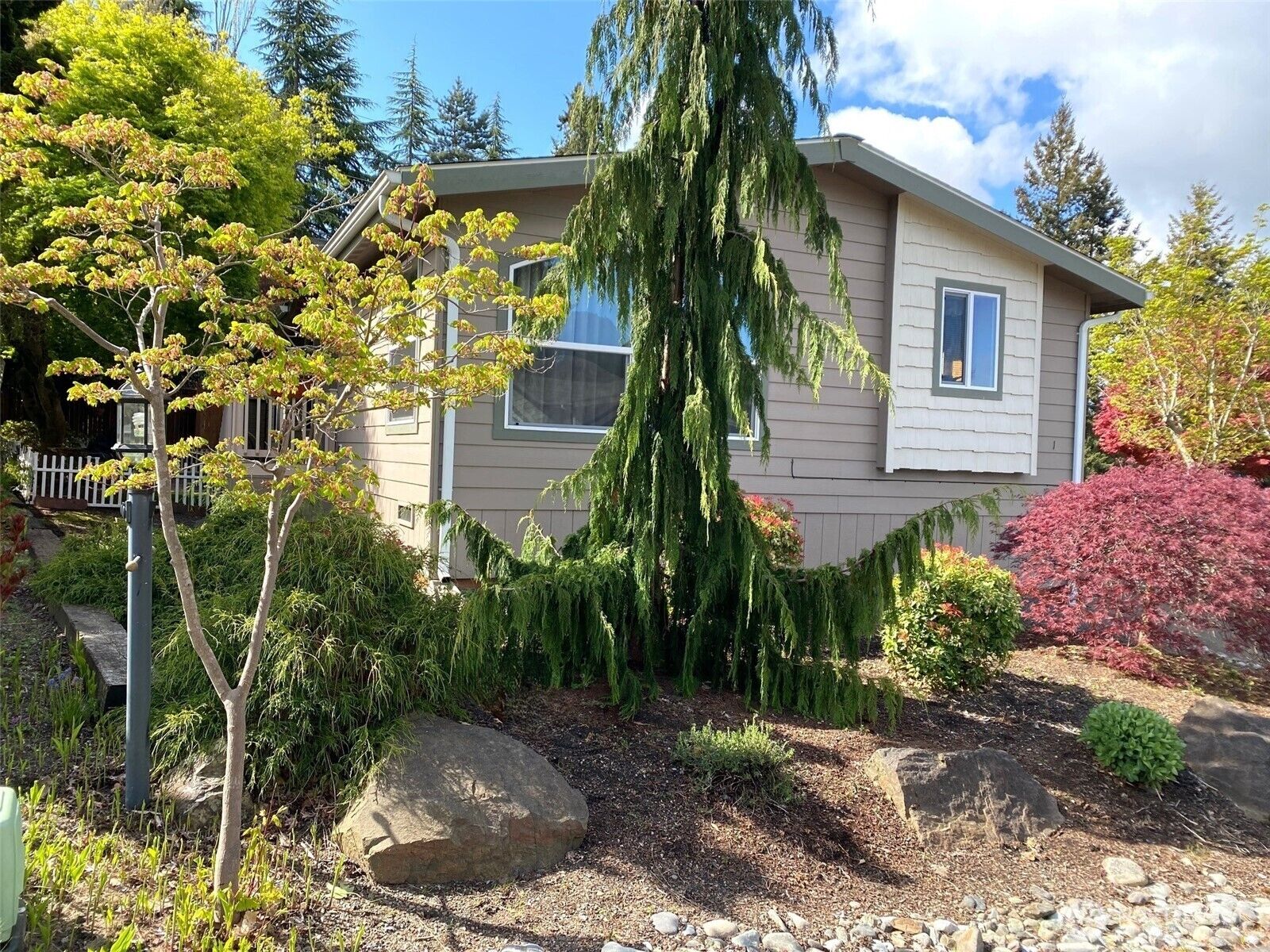 Property Photo: 4515 176th Street SW 1 WA 98037