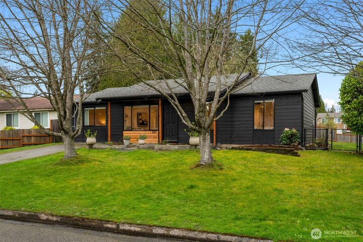 Property Photo:  327  213 Place SW  WA 98021 