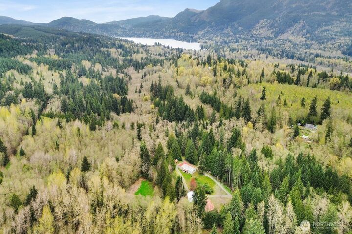 Property Photo:  1120  Shaw Road  WA 98229 