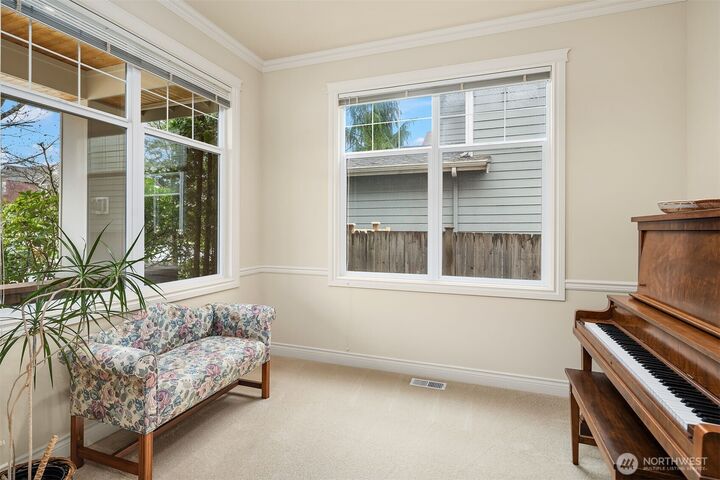 Property Photo:  11787  159th Avenue NE  WA 98052 