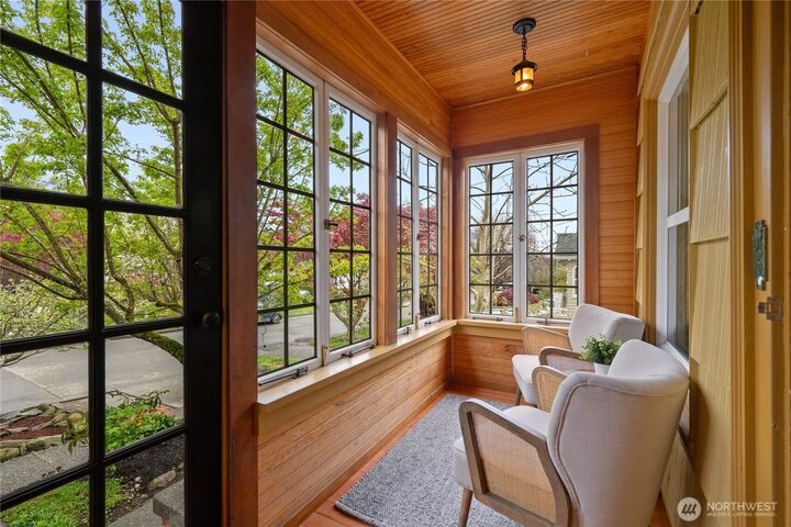 Property Photo:  6737  27th Avenue NW  WA 98117 