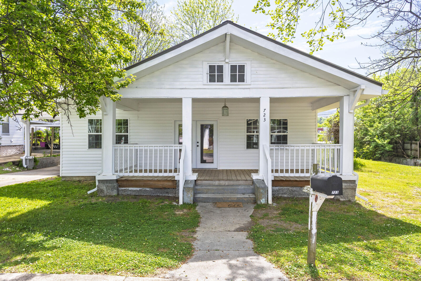 Property Photo: 723 Washington Avenue TN 37331