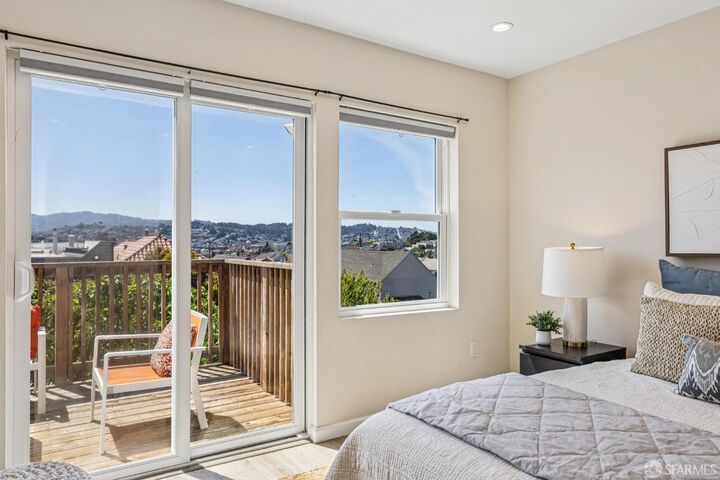 Property Photo:  1479 Newcomb Avenue  CA 94124 