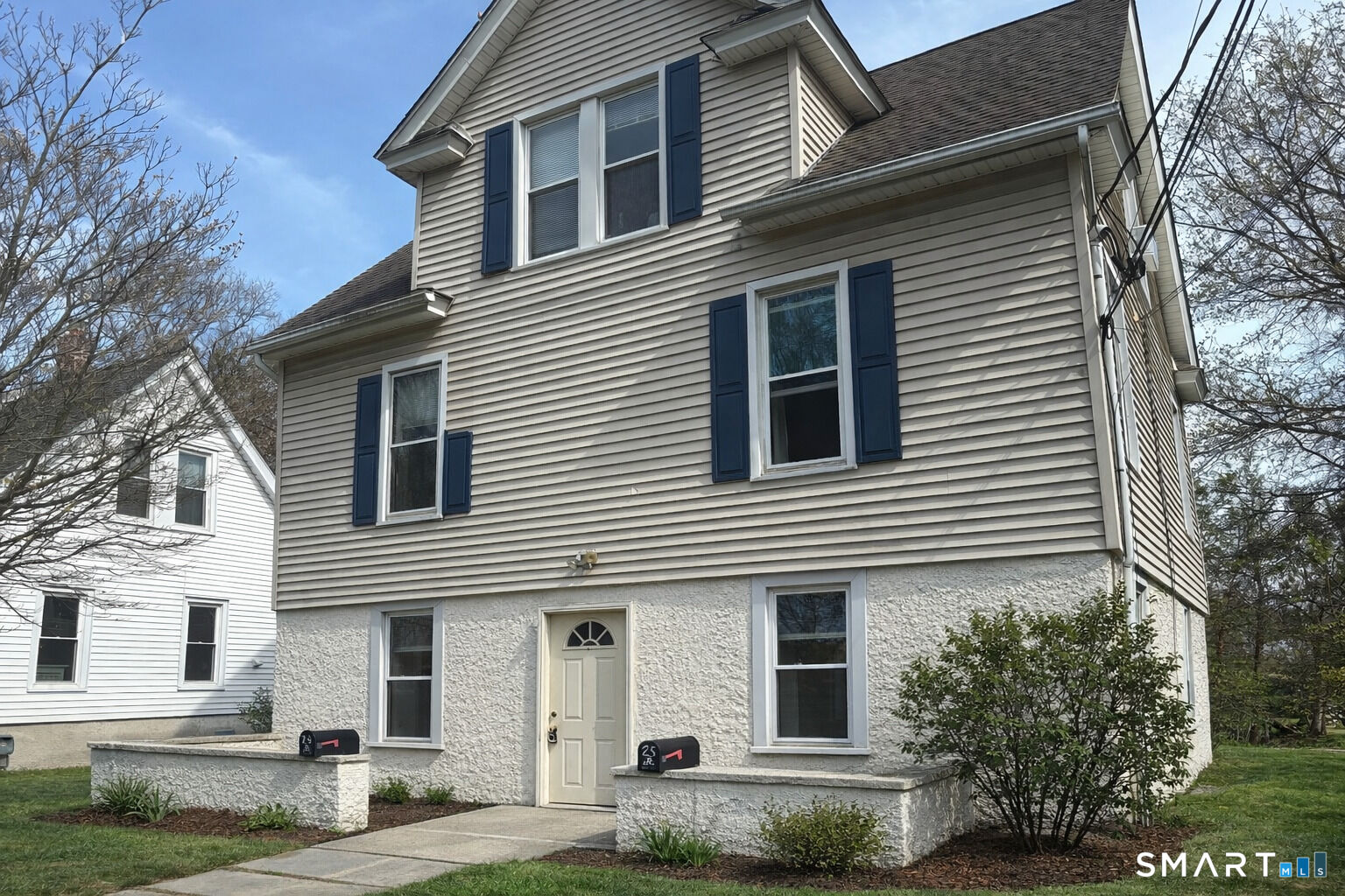 Property Photo:  25 Old Stratfield Road  CT 06825 