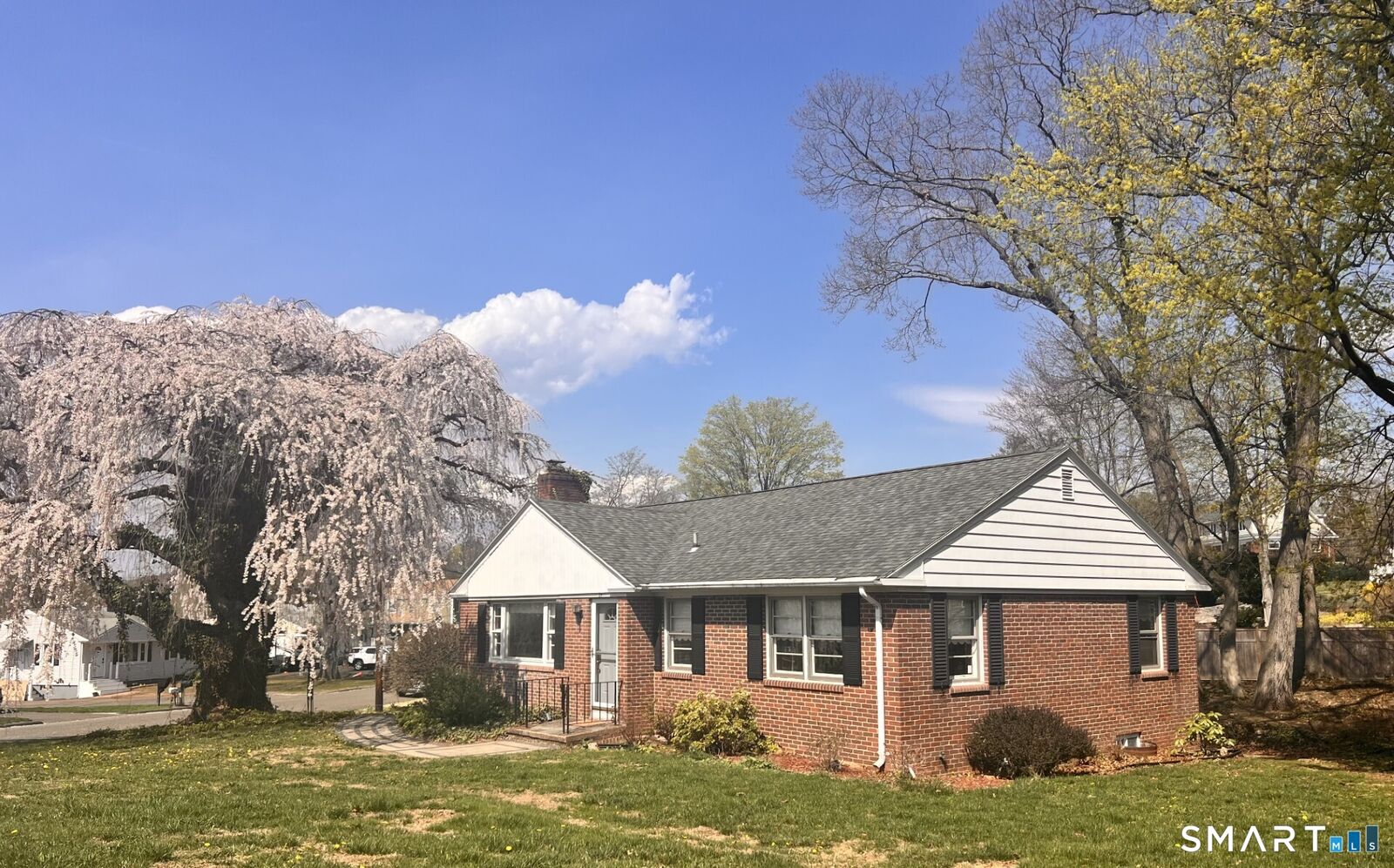 Property Photo:  24 Norway Road  CT 06473 