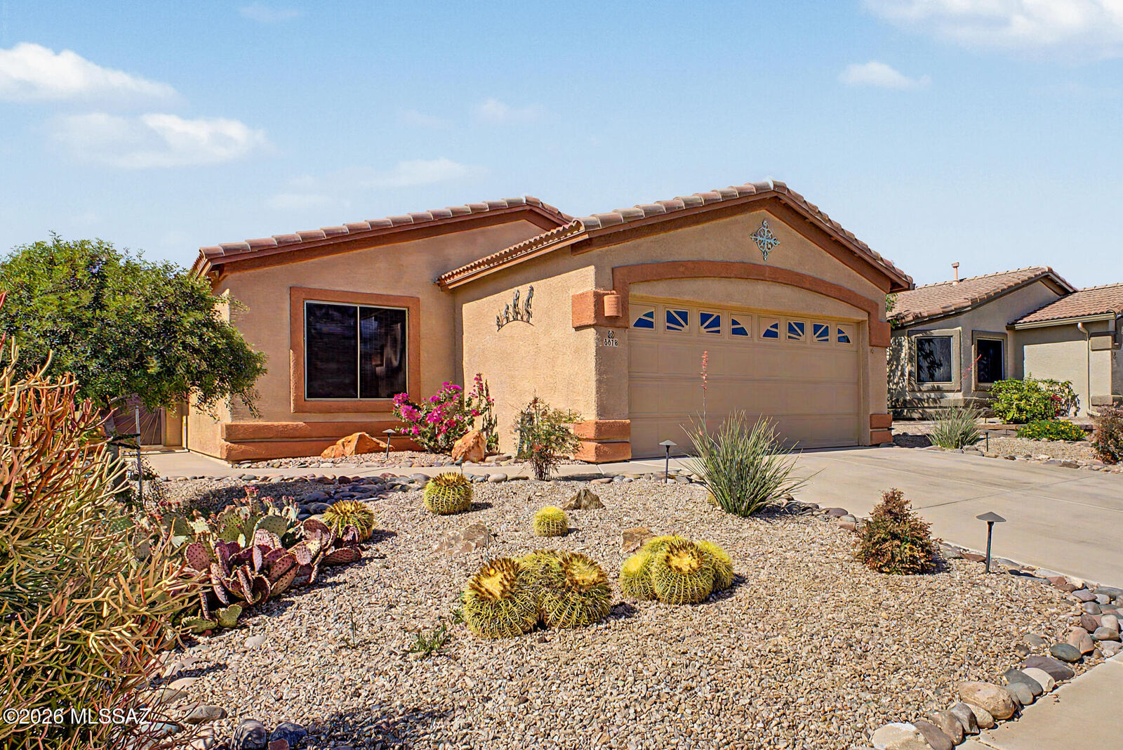 Property Photo:  5578 W Acacia Blossom Place  AZ 85658 