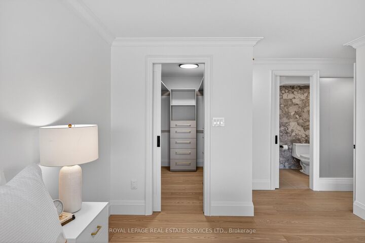 2170 Marine Drive 403 — photo 1
