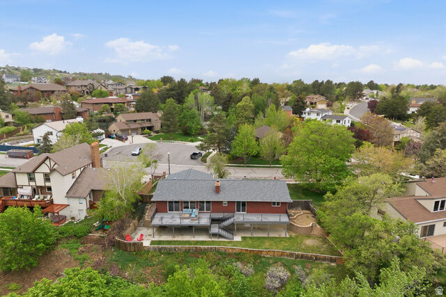 Property Photo:  8923 S Cobblecrest Ln E  UT 84093 