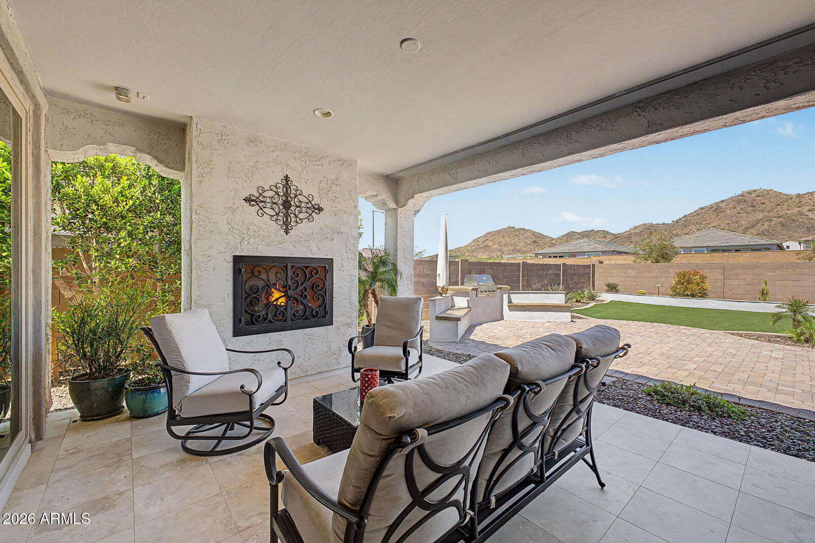 Property Photo:  7048 W Quail Track Drive  AZ 85383 