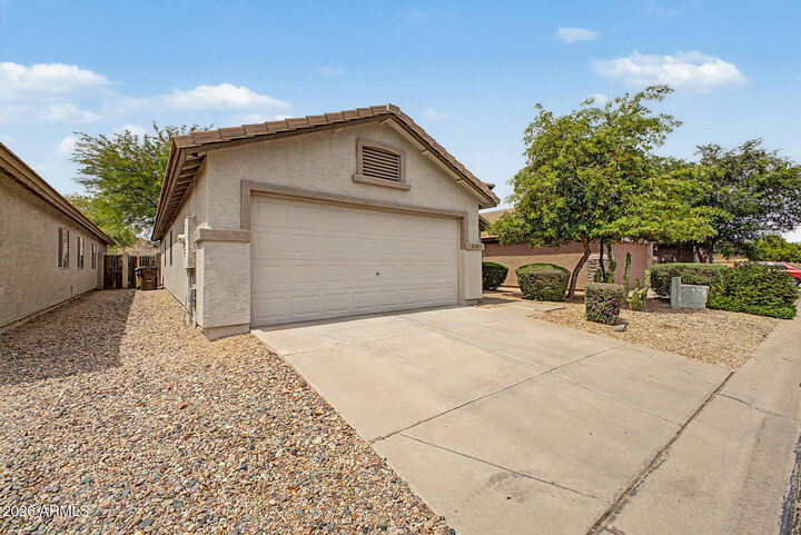 Property Photo:  31303 N Claridge Circle  AZ 85143 
