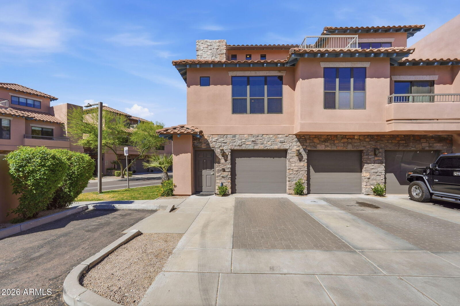Property Photo:  20660 N 40th Street 2012  AZ 85050 