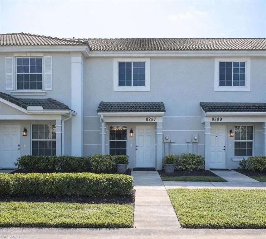 Property Photo: 8287 Pacific Beach Dr FL 33966