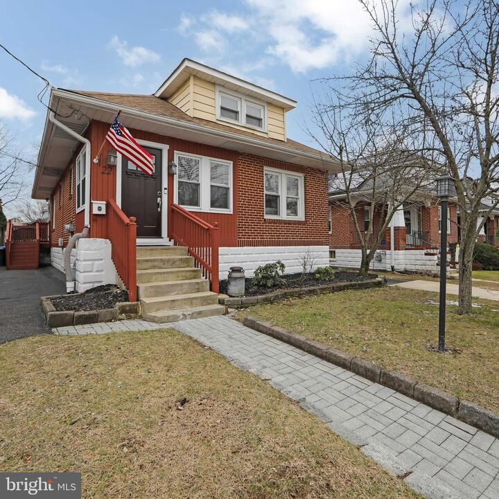 Property Photo:  22 W 6th Avenue  NJ 08078 