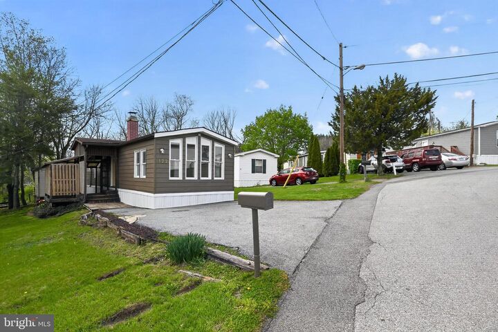 Property Photo:  122 Penn Drive  PA 19320 