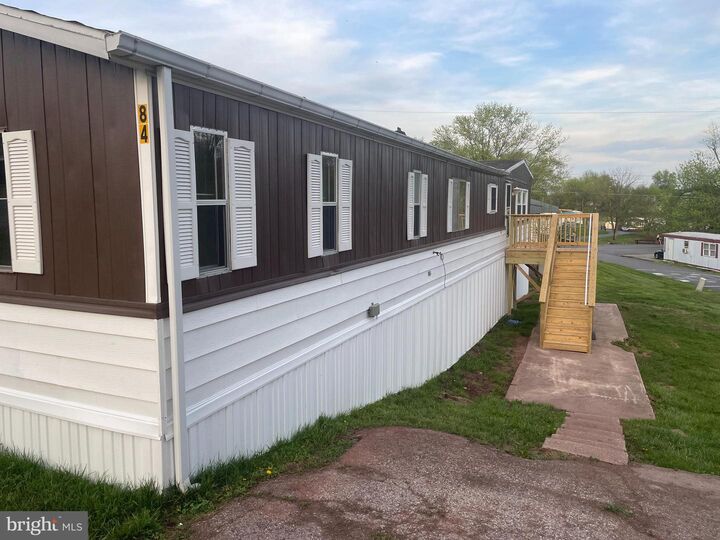 Property Photo:  5145 N. Susquehanna Trl 84  PA 17406 