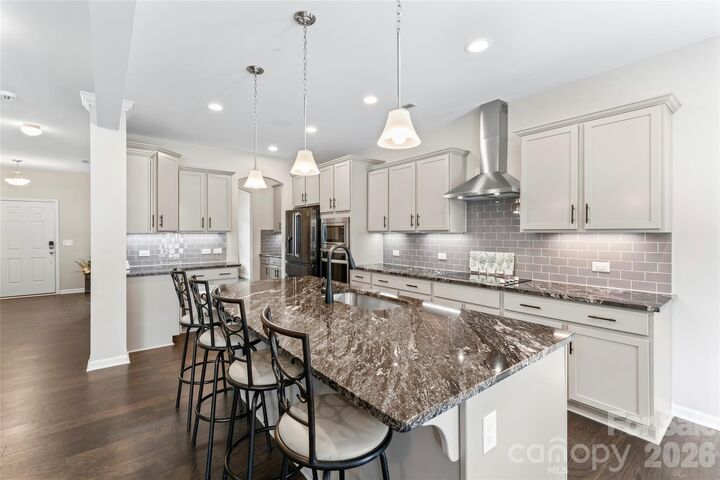 Property Photo: 2014 McDonald Drive NC 28163
