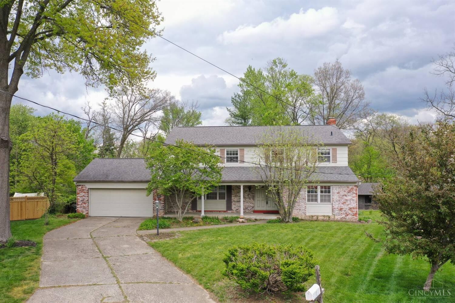 Property Photo:  9566 Galecrest Drive  OH 45231 