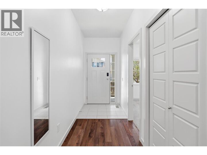 Property Photo:  1250 Aberdeen Drive 18  BC V1S 0C1 