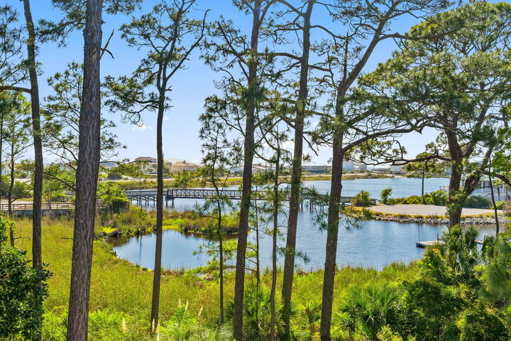 Property Photo: 399 Allen Loop Drive FL 32459