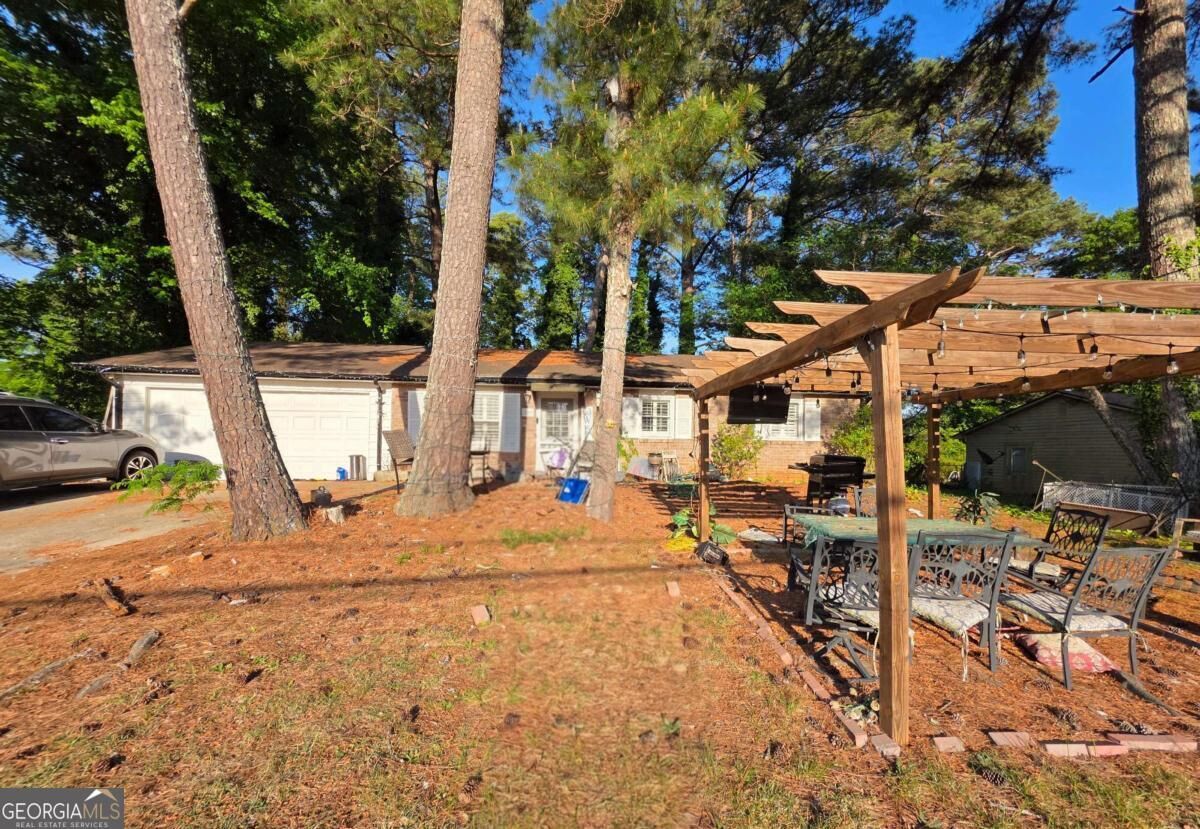 Property Photo:  202 Bethesda Church Road  GA 30044 