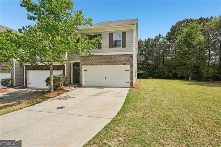 Property Photo:  5710 Vinyard Lane  GA 30041 