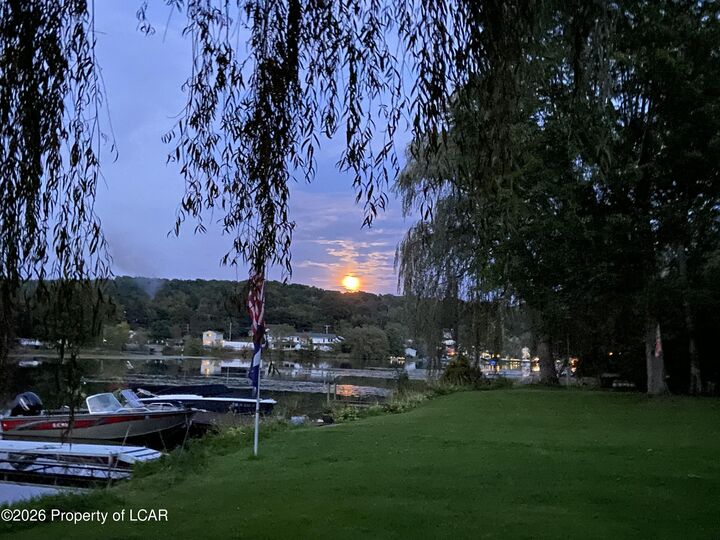 Property Photo:  6 1/2 Indian Spring Road  PA 18657 